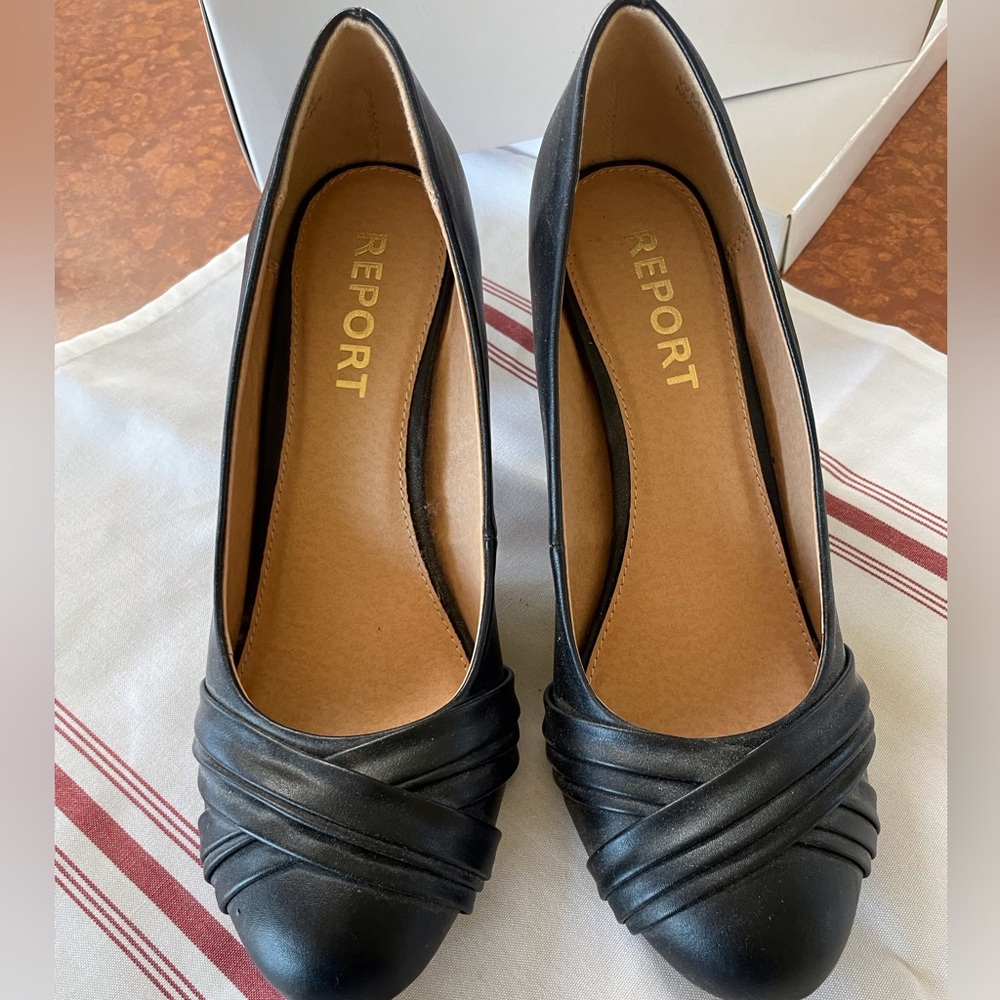 Report Black Heeled Shoes for Women